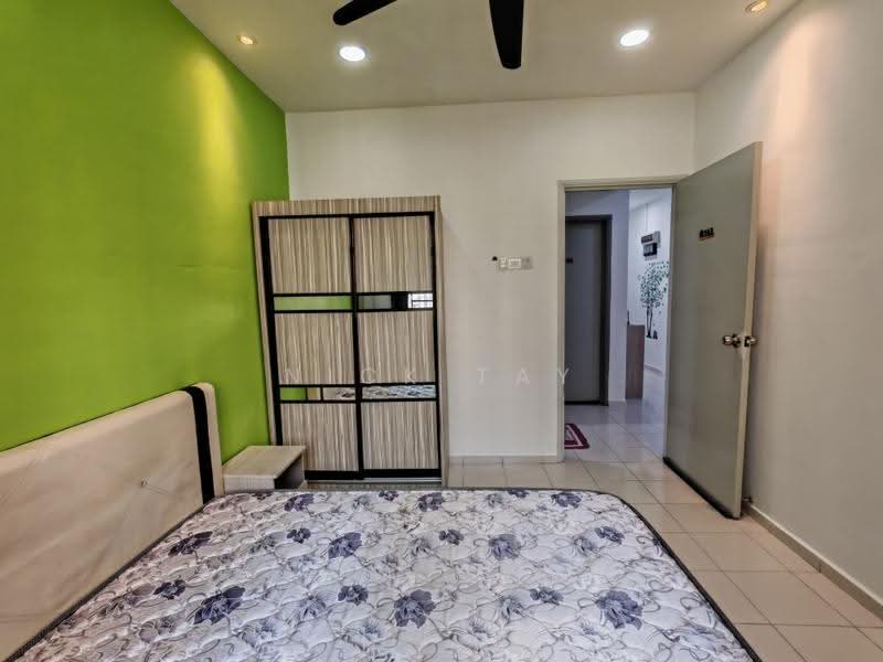 Pangsapuri untuk Disewa di Villa Krystal @ Bandar Selesa Jaya - Nick Tay - Bedroom - PropertyGuru.com.my