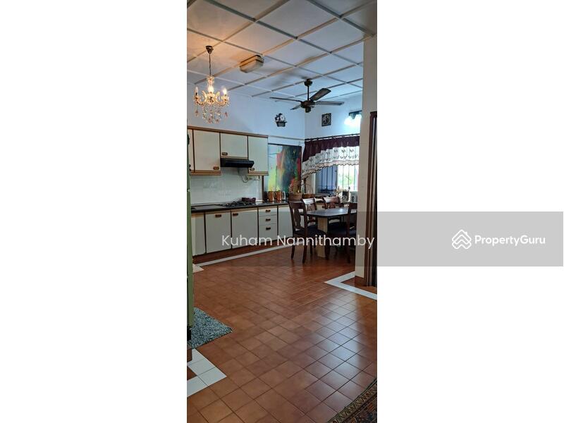 Untuk Dijual - Bungalow at Petaling Jaya