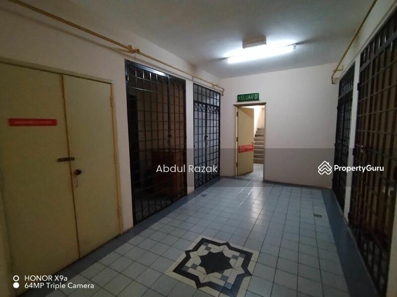 Untuk Dijual - Vista Komanwel A