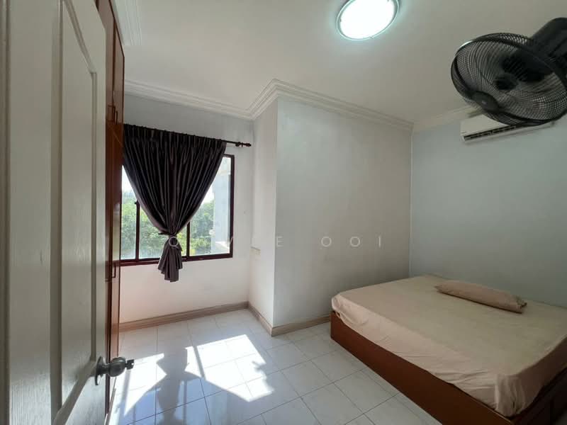 Condominium for Rent at Marina Bay Condominium - Quvee Ooi - Bedroom - PropertyGuru.com.my