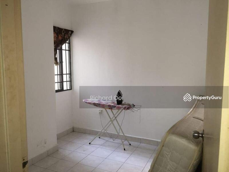 Untuk Disewa - Flora Damansara Apartment