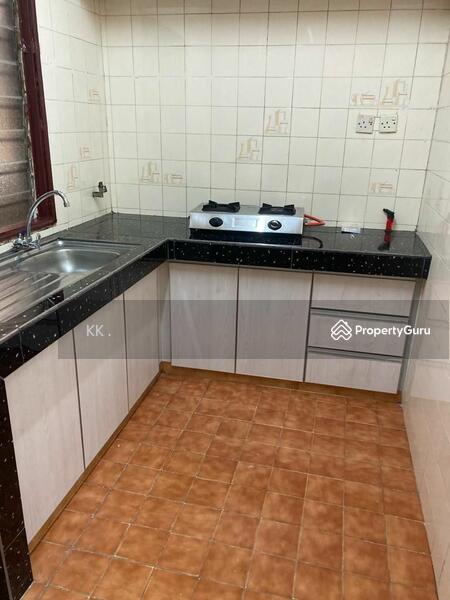 Untuk Dijual - Palm Court Condominium