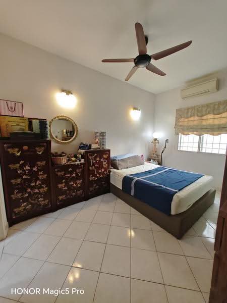 Apartment for Sale at Bayu Puteri - Patricia Loh - Bedroom - PropertyGuru.com.my