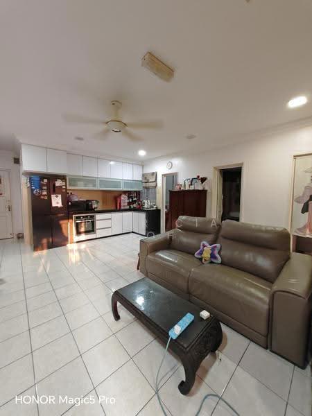 Apartment for Sale at Bayu Puteri - Patricia Loh - Living Room - PropertyGuru.com.my