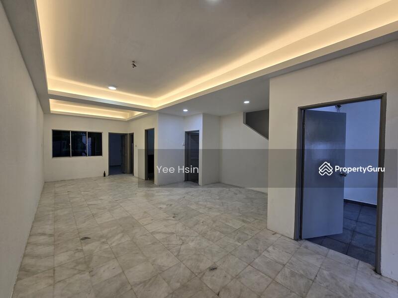 For Sale - Sri Putri Sris Putris