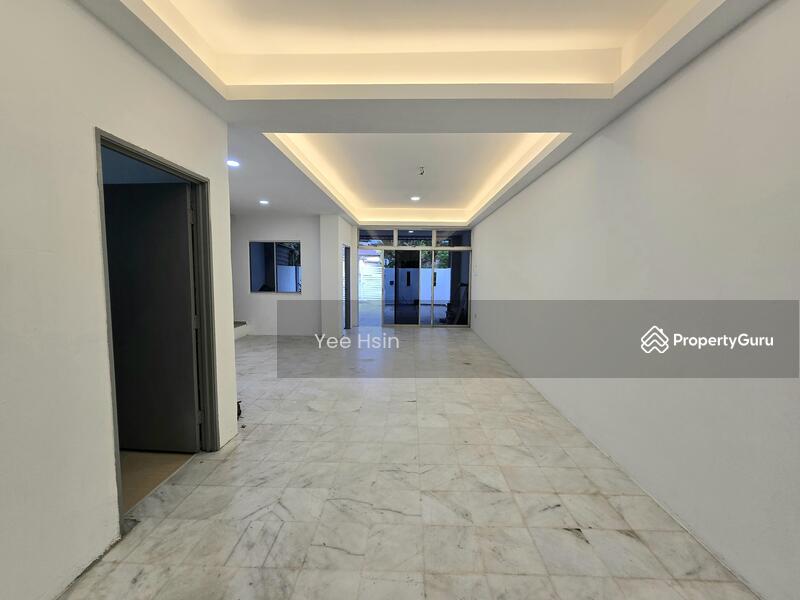 For Sale - Sri Putri Sris Putris