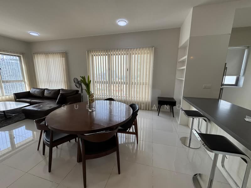 Kondominium untuk Disewa di Sixceylon - Queena Tang - Living Room - PropertyGuru.com.my