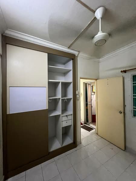 Apartment for Sale at Bayu Puteri 2 - Tycia Law - PropertyGuru.com.my