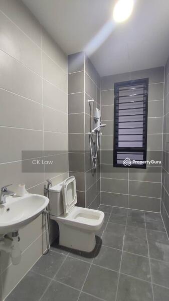 For Rent - Kajang East Precinct 1, End Lot Basic Unit