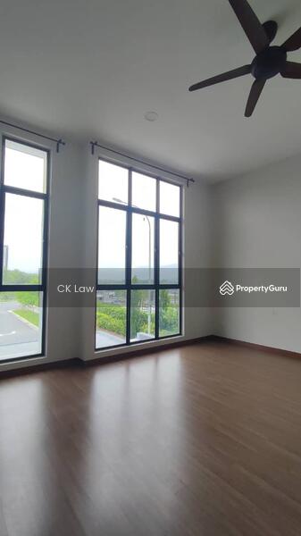 For Rent - Kajang East Precinct 1, End Lot Basic Unit