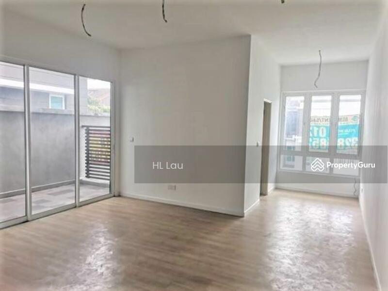 3-storey Terraced House for Sale in Bandar Rinching (Semenyih) - HL Lau - PropertyGuru.com.my
