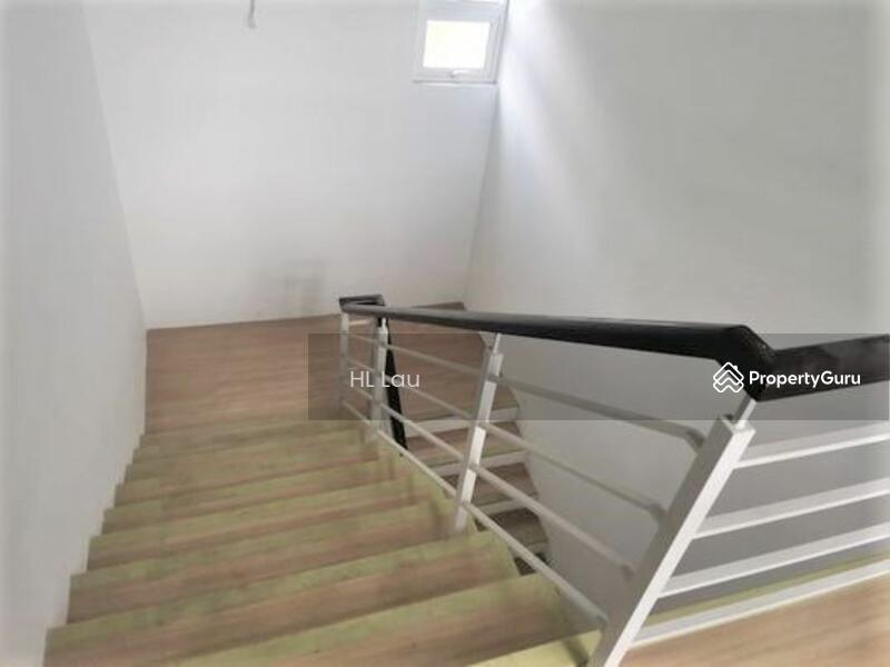 3-storey Terraced House for Sale in Bandar Rinching (Semenyih) - HL Lau - PropertyGuru.com.my