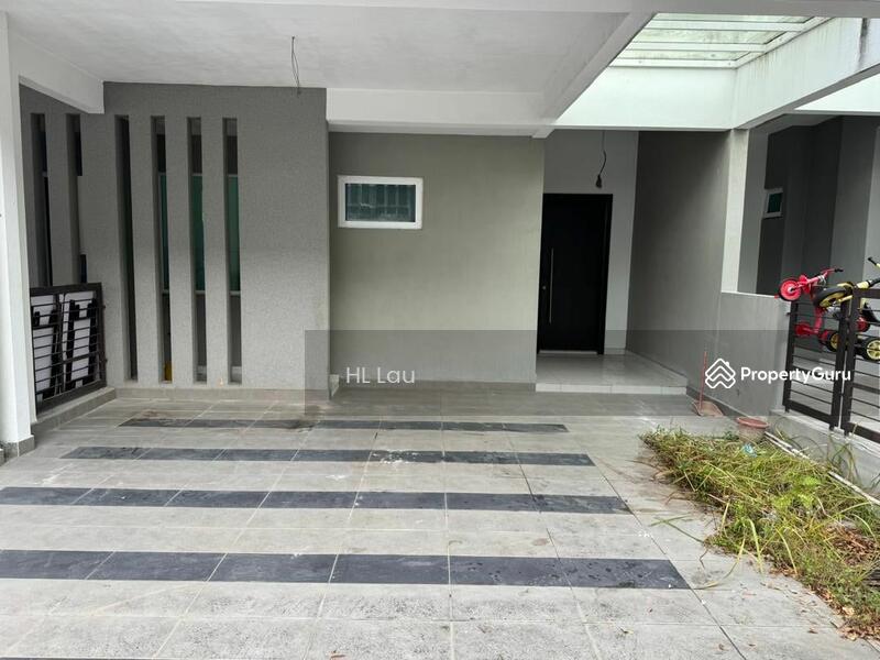 3-storey Terraced House for Sale in Bandar Rinching (Semenyih) - HL Lau - PropertyGuru.com.my