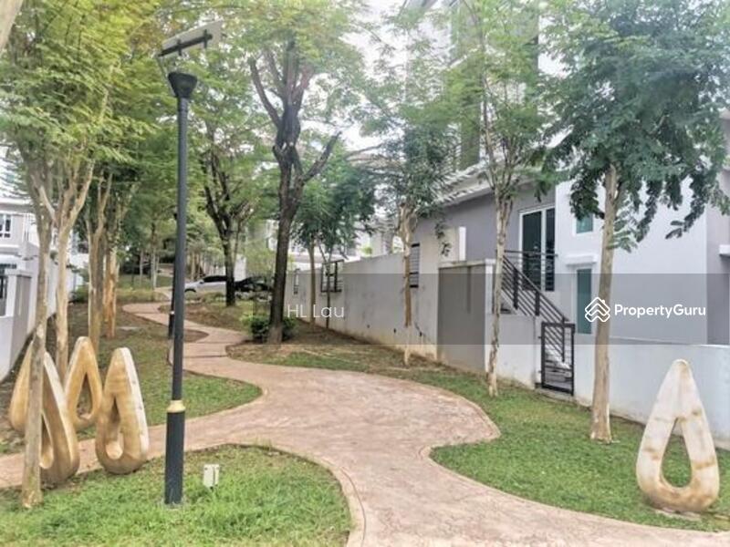 3-storey Terraced House for Sale in Bandar Rinching (Semenyih) - HL Lau - PropertyGuru.com.my