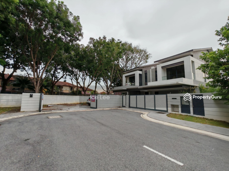 For Sale - Villa 22,Bukit Rimau ,Kota Kemuning,Shah alam Semi