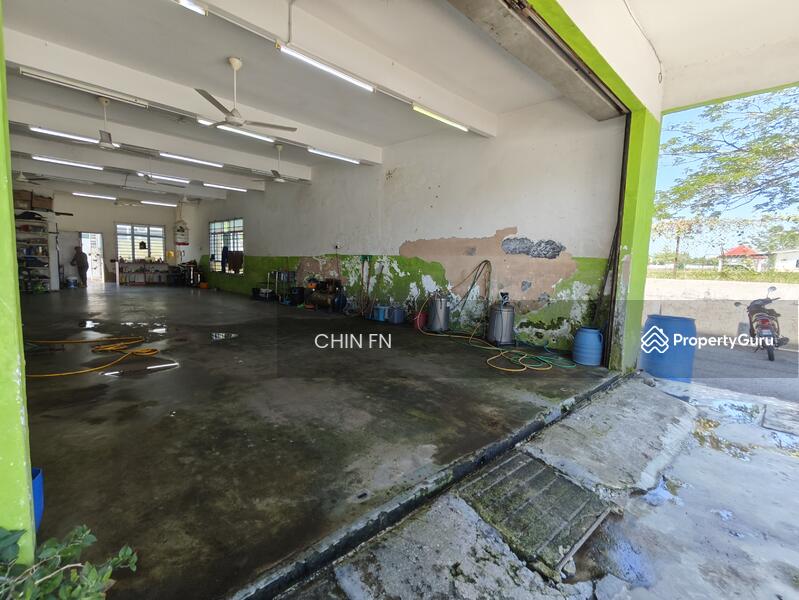 Untuk Dijual - Below Value 4% Freehold Face Main Road Paya Rumput Perdana Cheng