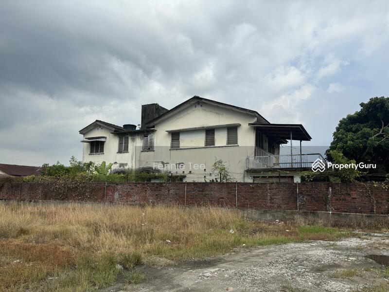 Untuk Dijual - Pekan Teluk Intan