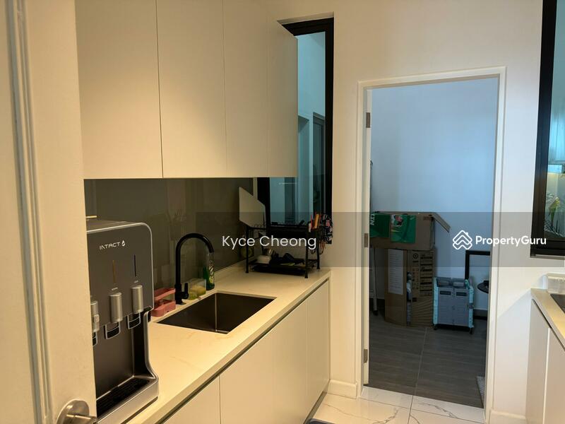 For Sale - Cubic Botanical