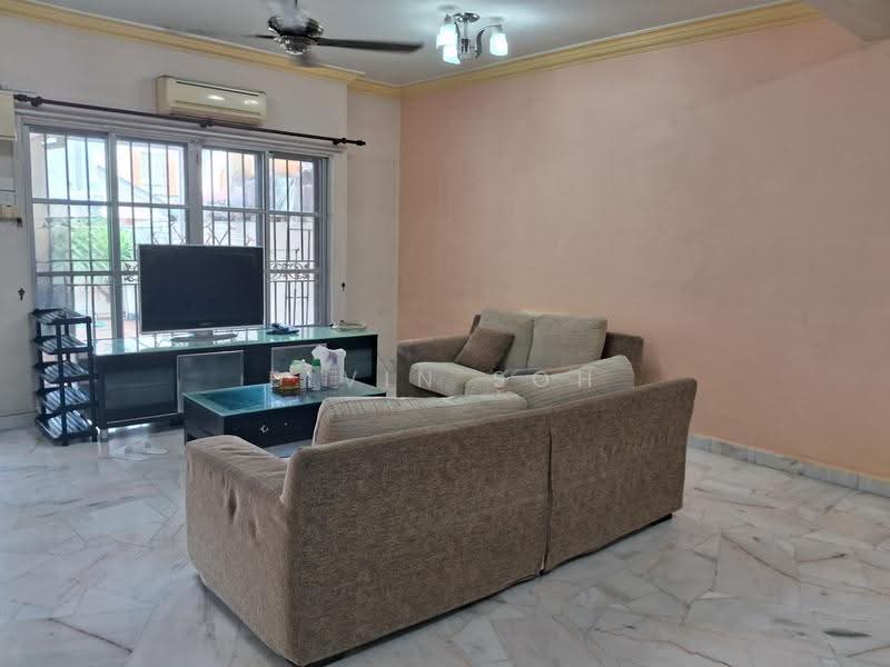 Rumah Teres 2-Tingkat untuk Disewa di Kota Emerald (Rawang) - Elvin Soh - Living Room - PropertyGuru.com.my