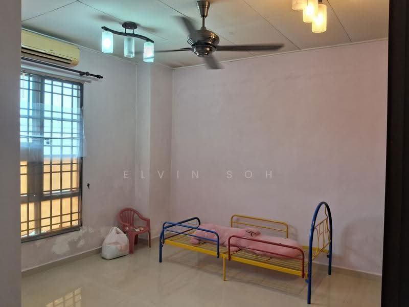 Rumah Teres 2-Tingkat untuk Disewa di Kota Emerald (Rawang) - Elvin Soh - Bedroom - PropertyGuru.com.my