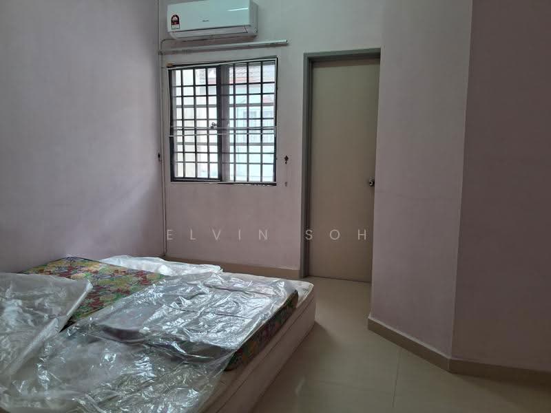 Rumah Teres 2-Tingkat untuk Disewa di Kota Emerald (Rawang) - Elvin Soh - Bedroom - PropertyGuru.com.my