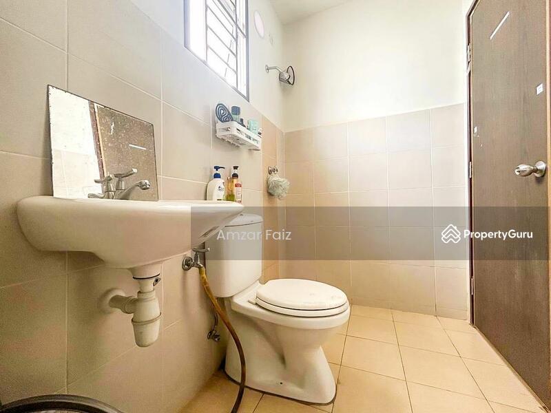 2-storey Terraced House for Sale in Bandar Puncak Alam (Puncak Alam) - Amzar Faiz - PropertyGuru.com.my