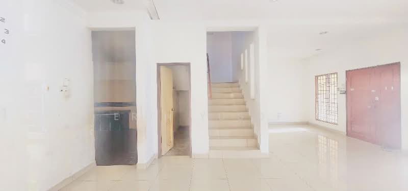 Semi-Detached House for Rent in D'Kayangan (Shah Alam) - Erin Yusof - Interior - PropertyGuru.com.my