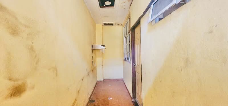 Semi-Detached House for Rent in D'Kayangan (Shah Alam) - Erin Yusof - Corridor - PropertyGuru.com.my