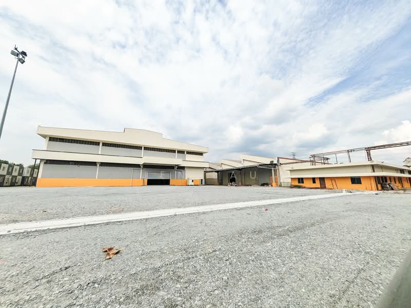 Warehouse for Rent in Seksyen 15 (Shah Alam) - Jen Lau - Exterior - PropertyGuru.com.my