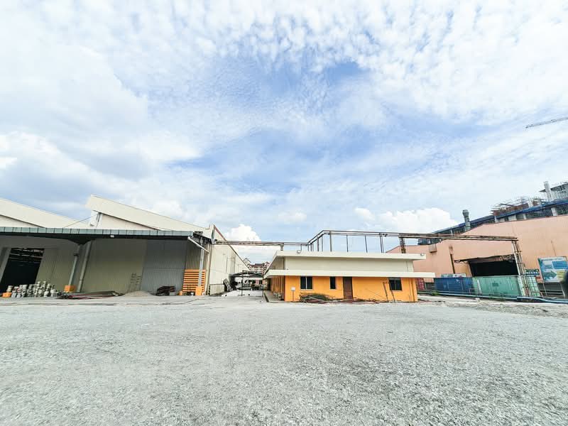 Warehouse for Rent in Seksyen 15 (Shah Alam) - Jen Lau - Exterior - PropertyGuru.com.my