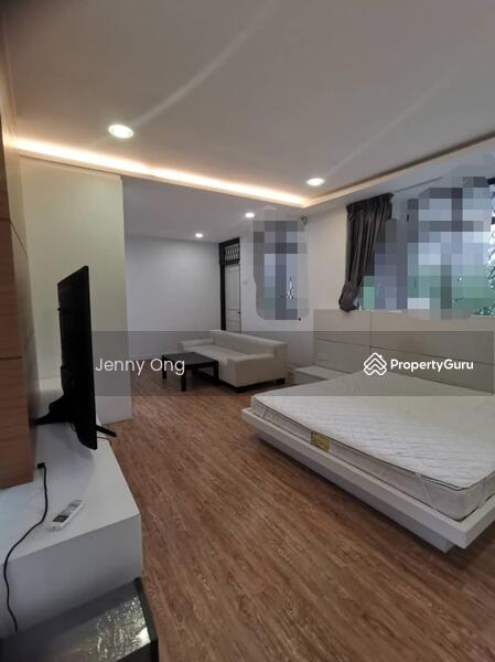 For Sale - Big And Luxury Bungalow At Air Tawar, Penang For Sale