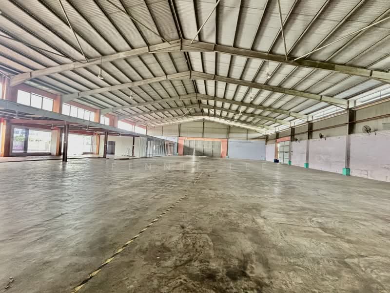 Retail Space for Rent in Teluk Intan (Perak) - Fennie Tee - Interior - PropertyGuru.com.my