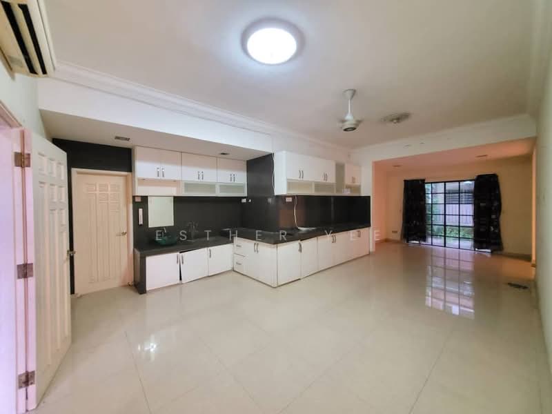Bungalow House for Sale in Ampang (Selangor) - Esther Yee - Kitchen - PropertyGuru.com.my