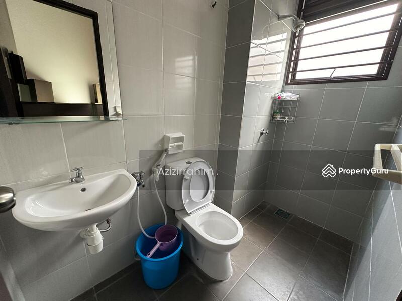 Untuk Dijual - 2 Storey Intermediate Terrace Saujana KLIA, Kota Warisan Dengkil