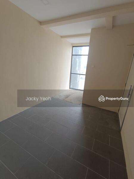 For Sale - Santuari Commercial Centre