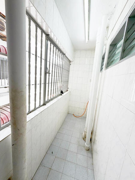 Untuk Disewa - Taman Pekaka