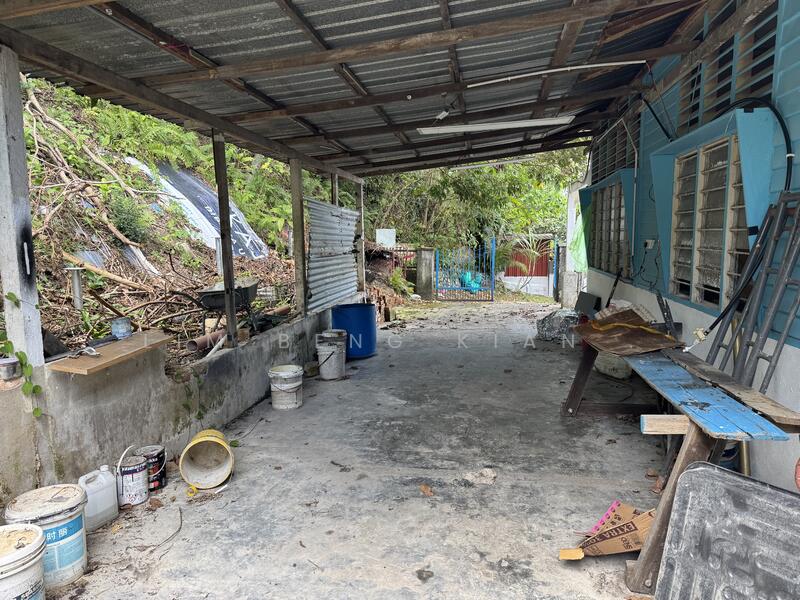 Untuk Dijual - Single storey corner lot bungalow kampung tasik permai Ampang