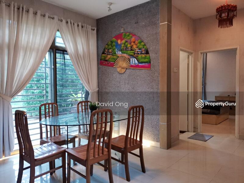For Sale - taman austin perdana, super huge private garden, mini bangalow