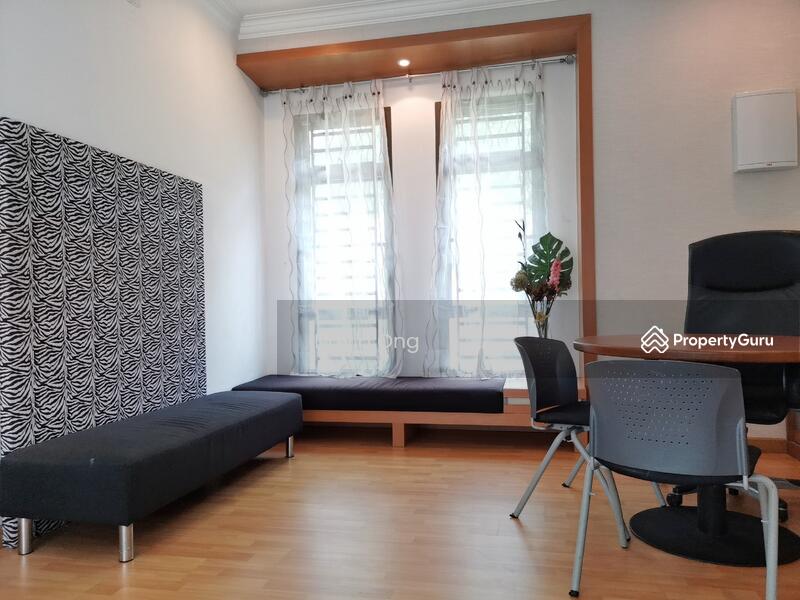 For Sale - taman austin perdana, super huge private garden, mini bangalow