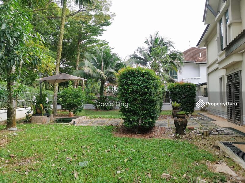 For Sale - taman austin perdana, super huge private garden, mini bangalow