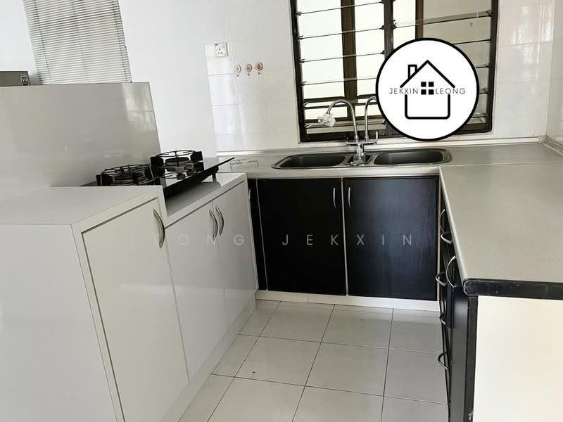 Kondominium untuk Disewa di Sunny Ville Condominium - Leong Jekxin - Kitchen - PropertyGuru.com.my