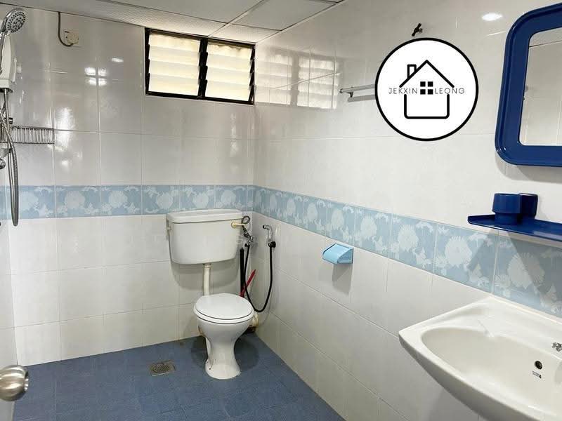 Kondominium untuk Disewa di Sunny Ville Condominium - Leong Jekxin - Bathroom - PropertyGuru.com.my