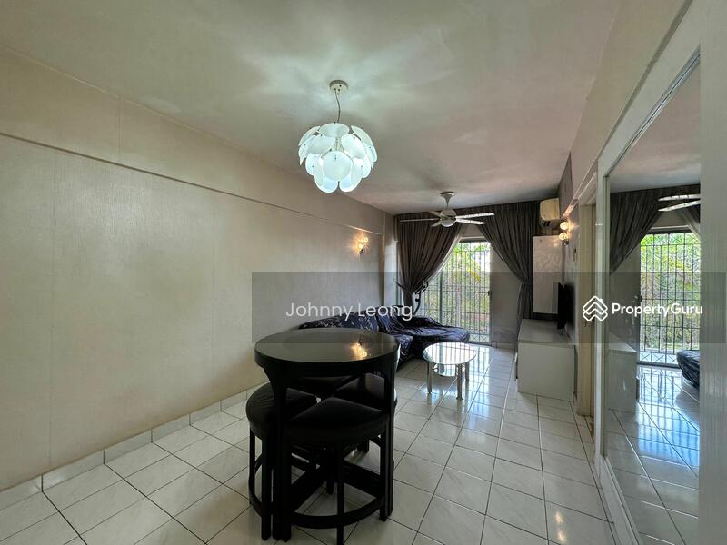 For Rent - Arena Green