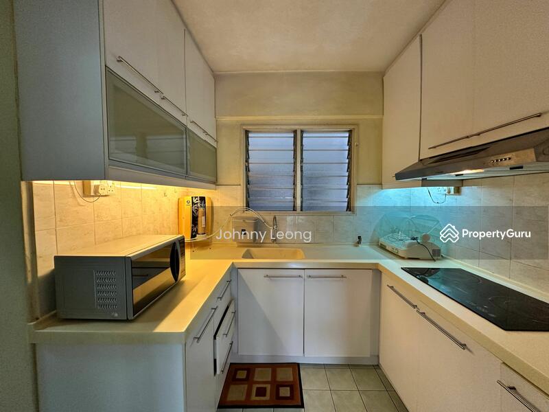 For Rent - Arena Green