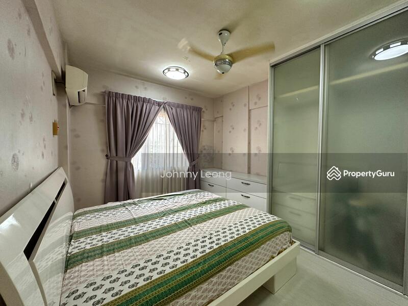 For Rent - Arena Green