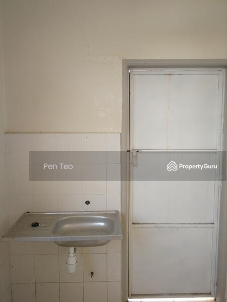 Rumah Teres 2-Tingkat untuk Dijual di Teluk Kumbar (Penang) - Pen Teo - PropertyGuru.com.my