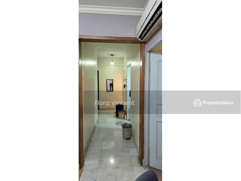 Kondominium untuk Dijual di Endah Regal Condominium - Flora T - PropertyGuru.com.my