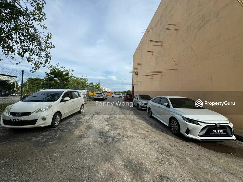 For Sale - 3-Storey Terrace shoplot Raja Uda Mainroad commercial land