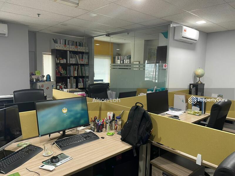 Untuk Dijual - Menara Uncang Emas