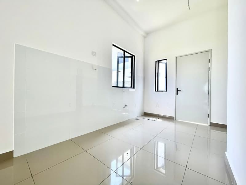 2-storey Terraced House for Sale in Cyberjaya (Selangor) - Eda Zainal - Kitchen - PropertyGuru.com.my